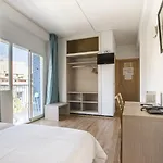 Olympia 3*